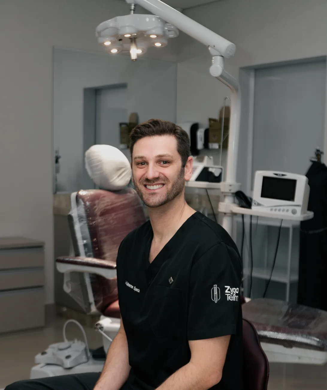 Dr. Guilherme Lobo Speck